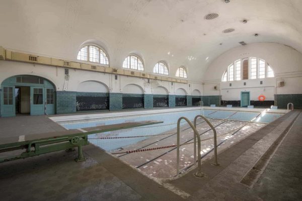 Haus der Offiziere Germany abandoned Nazi Soviet Featured Image