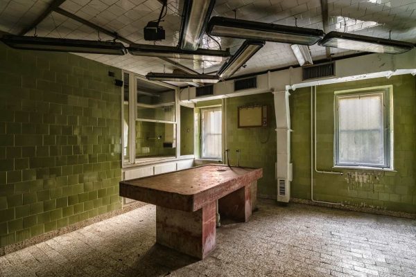 Red Morgue Hungary Featured Image