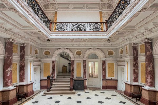 Mansion of Dramatics England Featured Image