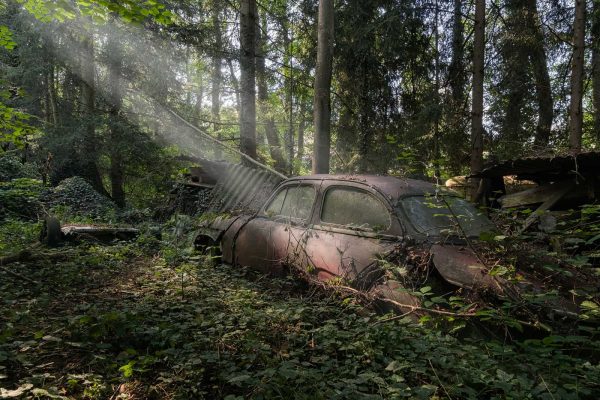 Cimetière des Légendes France Lost Panhard Featured Image
