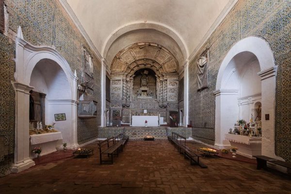 Cemitério Ossuary Portugal Featured Image