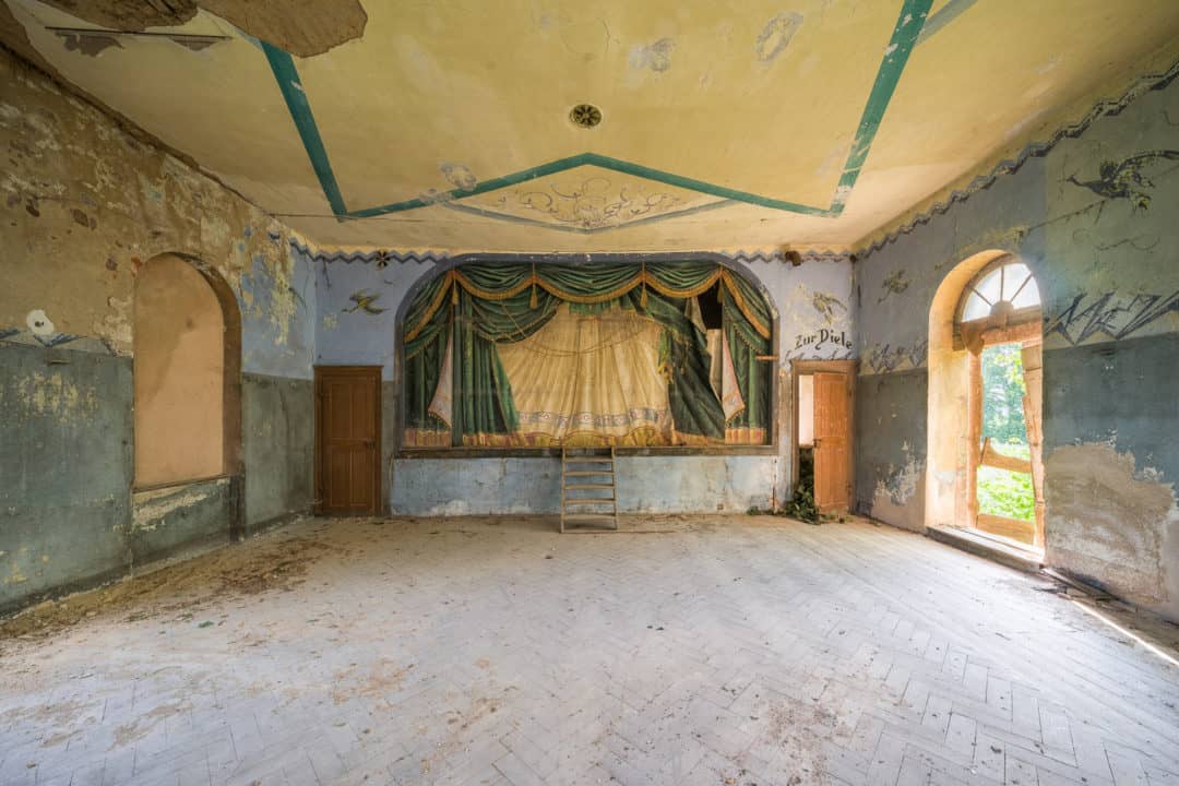 Ballsaal Zur Diele Germany Featured Image