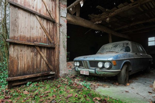 Farmer Jacks Old BMW Belgium Featured Image
